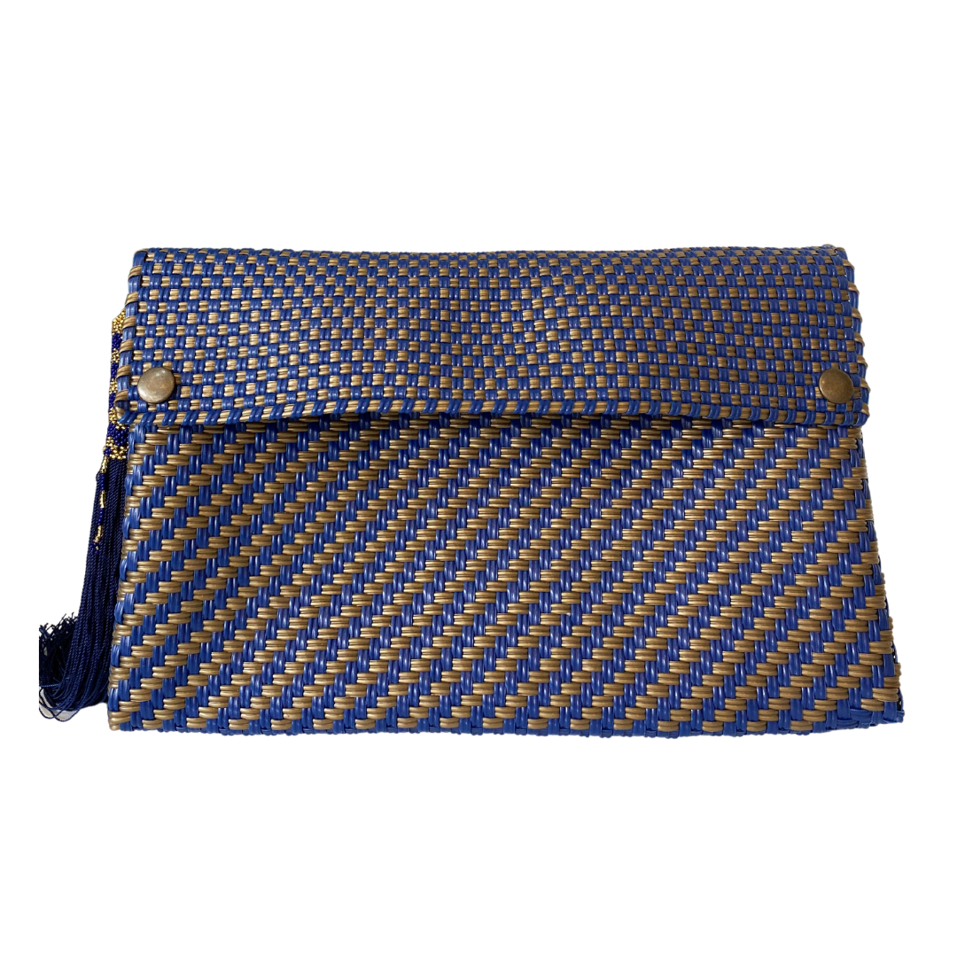 GABY Clutch Azul - 100% Recycled Plastic