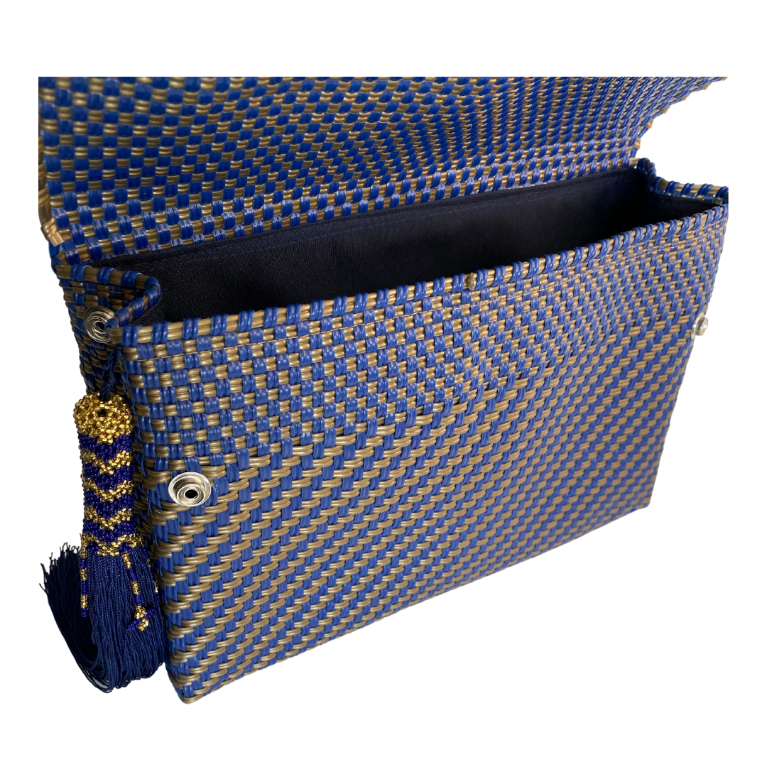 GABY Clutch Azul - 100% Recycled Plastic